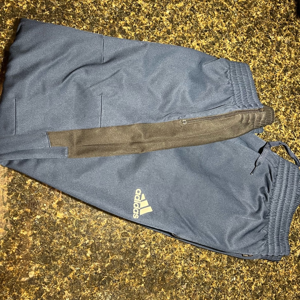 Men’s Adidas joggers